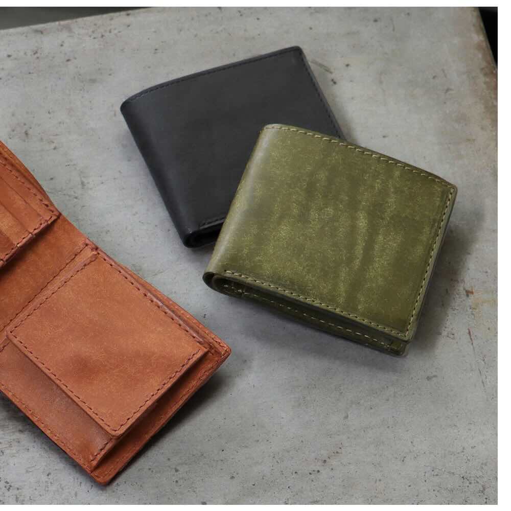 シンプルな二つ折り財布_B