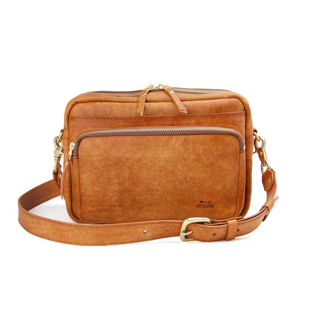 000000000385-01.jpg?size=l&w=