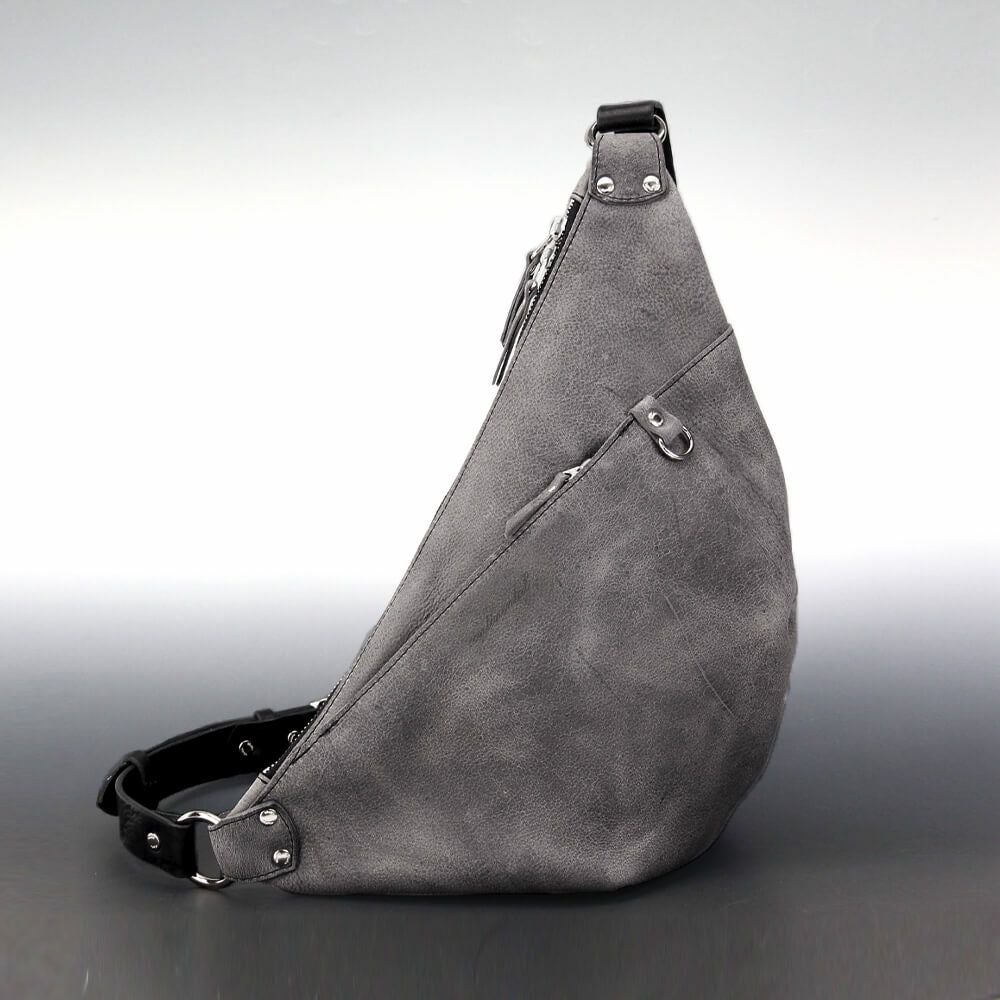 kudu] KD TRIANGLE BODYBAG | Ryu(リュウ)公式ECサイト／Wath'z