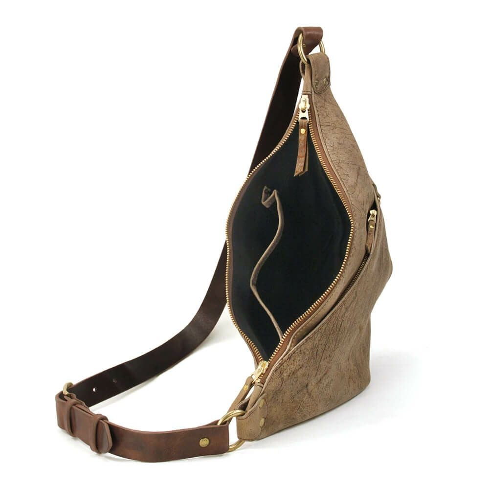 kudu] KD TRIANGLE BODYBAG | Ryu(リュウ)公式ECサイト／Wath'z