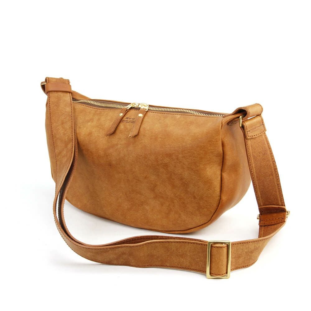 【美品】RYU レザー ボディバッグ 本革 生産終了品 Ryu] SQUARE BODY BAG | Ryu(リュウ)公式ECサイト／Wath'z