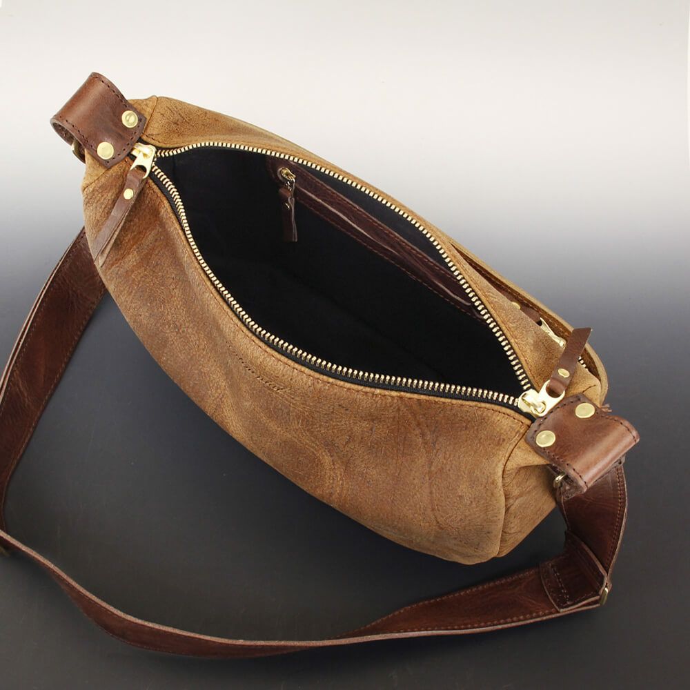 kudu] KD MOON SHOULDER BAG (M) | Ryu(リュウ)公式ECサイト／Wath'z